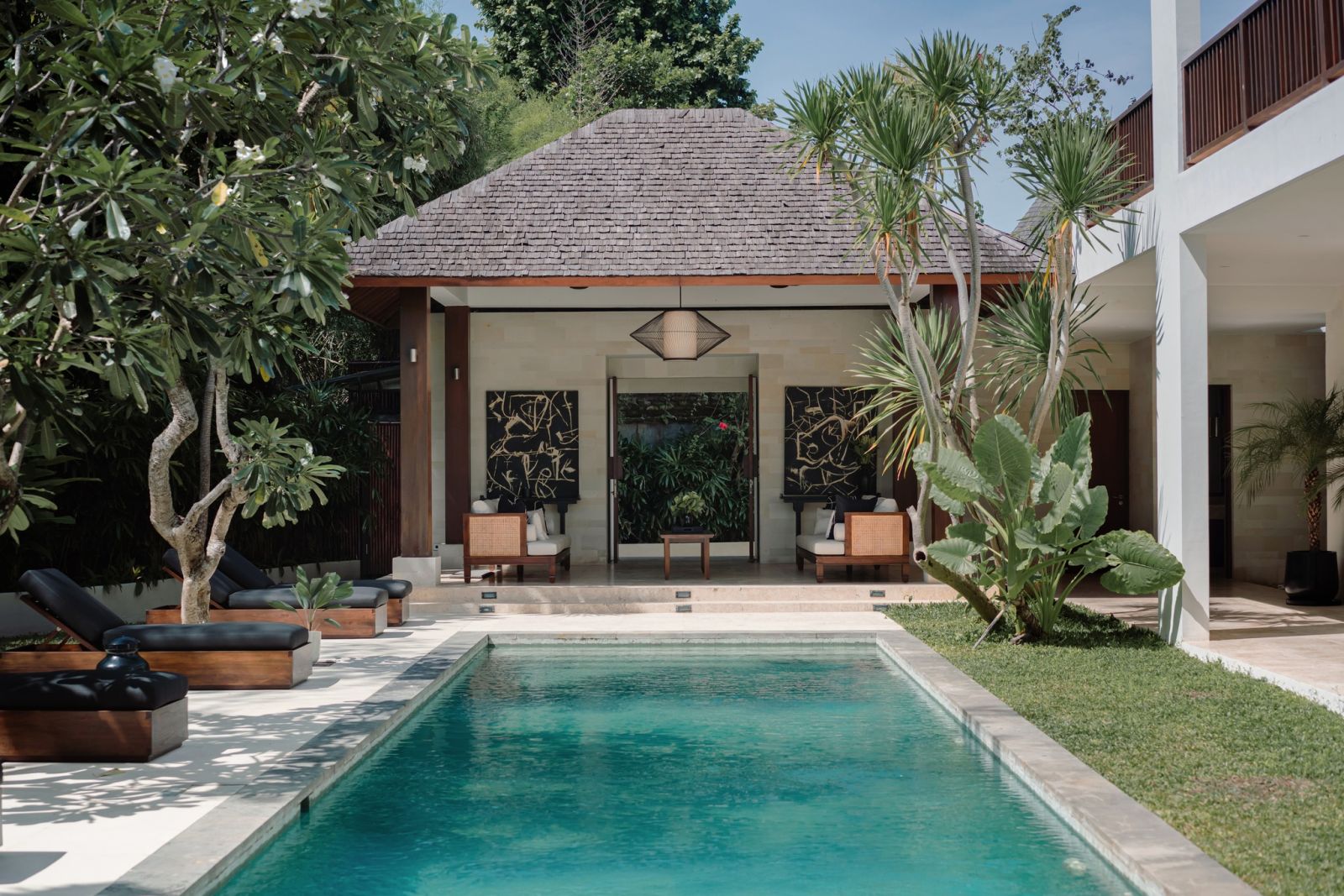 TROPICAL CHARM BALINESE VILLA